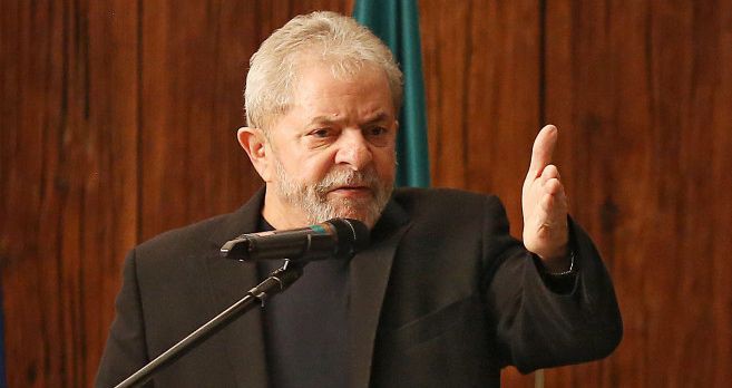 Após decisão do STF, juiz manda soltar Lula