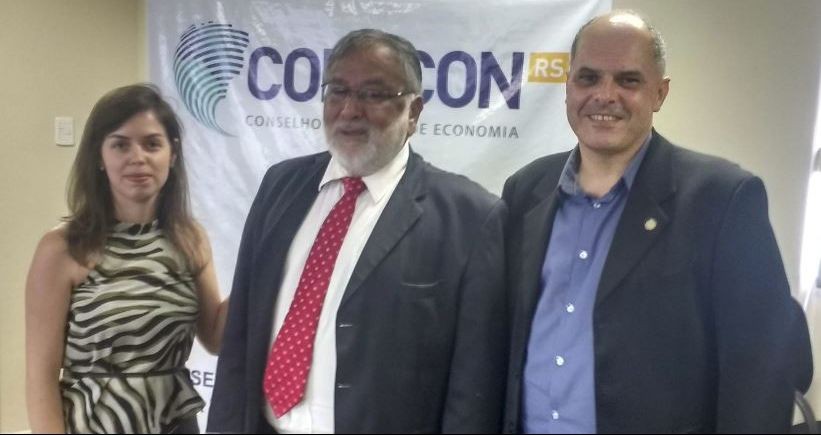 Rogério Tolfo é reeleito presidente do Corecon-RS