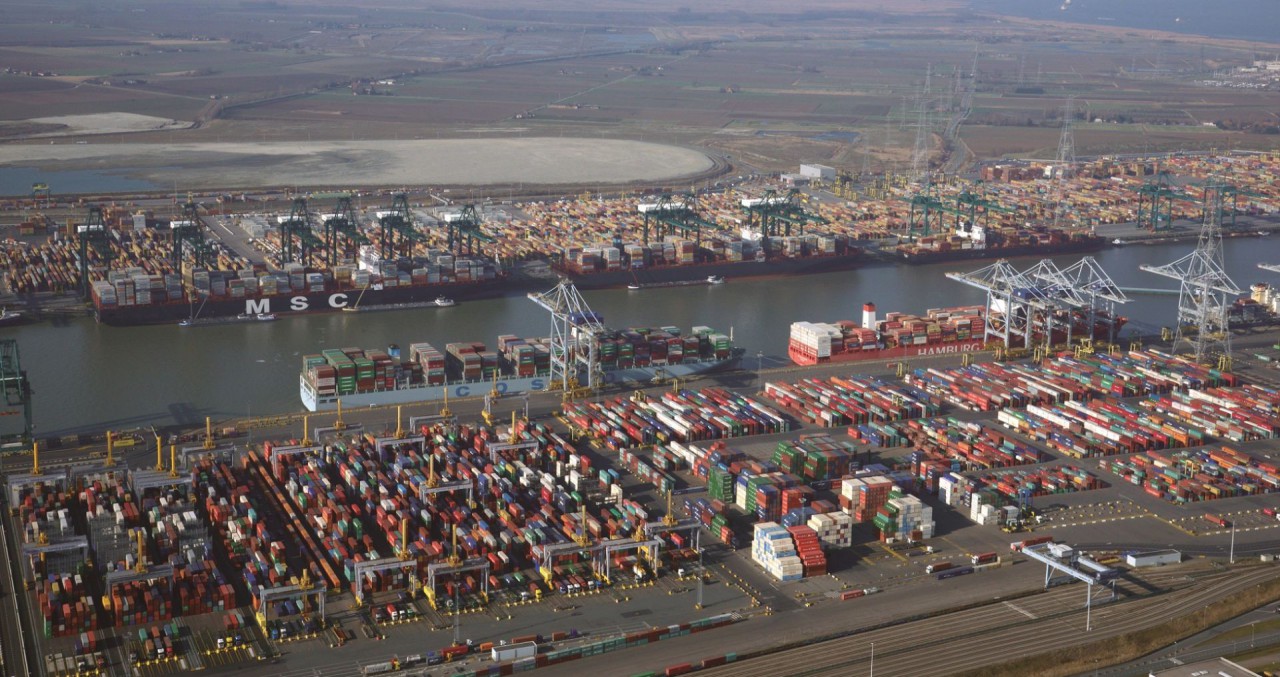 Antuérpia: um benchmark de gestão portuária