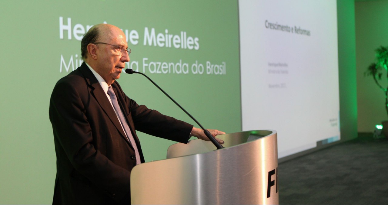 Fiesc apresenta a Meirelles agenda da indústria para o desenvolvimento