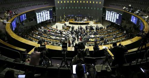 Câmara rejeita denúncia contra Michel Temer