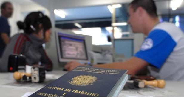 Desemprego fecha 2016 com taxa média de desocupação de 20,9%