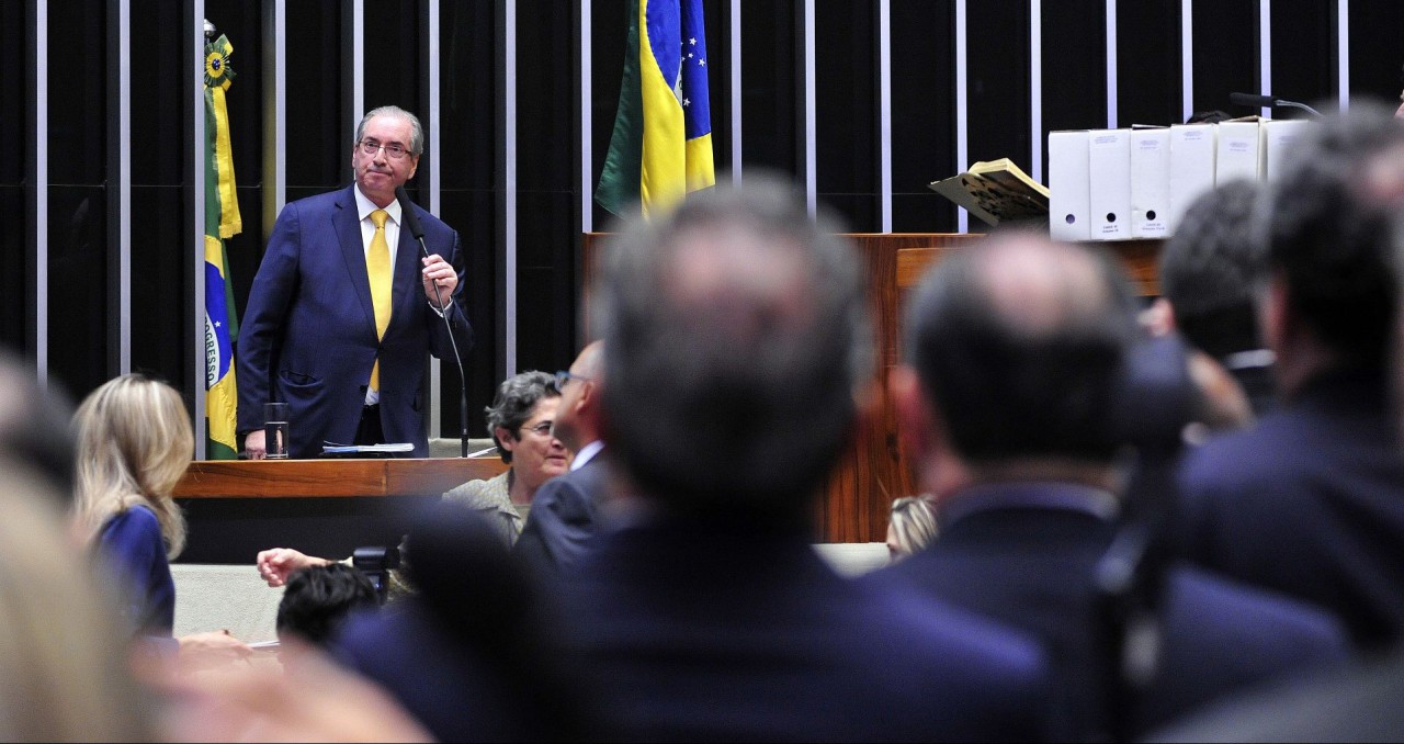 Câmara cassa mandato de Eduardo Cunha